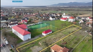 De vânzare: Teren 25 ari parcelabil, în Săsar 