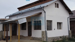 Casa Baicoi caramida 135 mp
