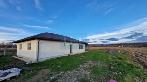 Casa de vanzare, Catalina, 3 dormitoare, 9 ari Comision 0% - imagine 12
