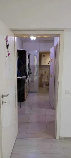 Apartament   2 camere decomandat 53 mp/ sector 3