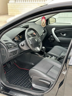 Renault Megane 3 - BOSE - 1.5dci - 110 CP - 233k Km - 2011 - Navi - Clima - Pilot - Senzori - Panora - imagine 7