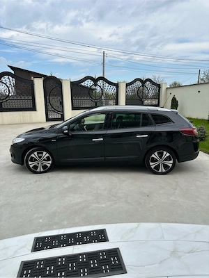 Renault Megane 3 - BOSE - 1.5dci - 110 CP - 233k Km - 2011 - Navi - Clima - Pilot - Senzori - Panora - imagine 5