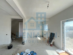 Casa-5 camere-P+1+P-147mp utili-600mp teren-Utilitati-Sanpetru - imagine 6