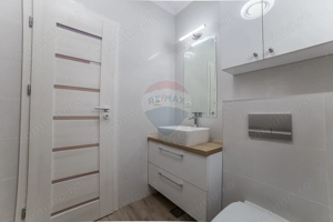 Apartament modern de INCHIRIAT în zona 300 Micalaca - imagine 13