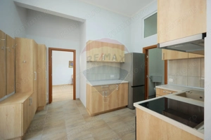 Apartament cu 2 camere, de vânzare în zona Ultracentral - imagine 3