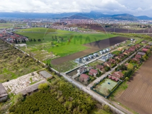 Oportunitate Investiție-Teren intravilan,+ utilități 1,200mp Sanpetru - imagine 4