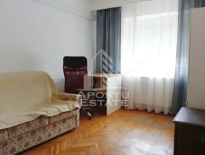 Apartament 3 camere ,zona Podgoria ,80mp - imagine 4