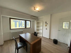 Apartament de închiriat 5 camere birou ideal firmă - imagine 13
