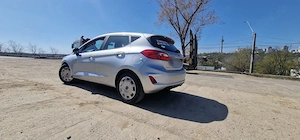 se vinde ford fiesta  - imagine 4