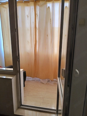 De închiriat locuință.