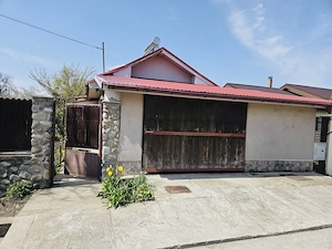 Casa 100 MP + 915 MP   Canalizare , gaz , curent , apa , fibra optica - imagine 4