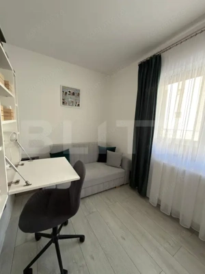 Apartament modern cu 3 camere decomandate, parcare, balcon, Sub Cetate - imagine 8