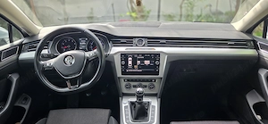 Volkswagen Passat R-Line Executive 1.5 TSI ACT - imagine 5