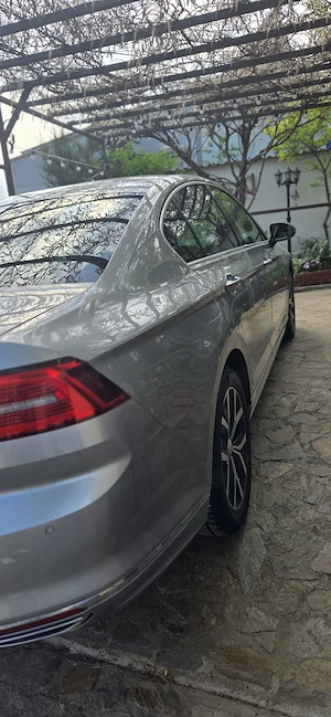 Volkswagen Passat R-Line Executive 1.5 TSI ACT - imagine 4