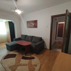 Vand apartament 2 camere decomandat et 1 - imagine 5