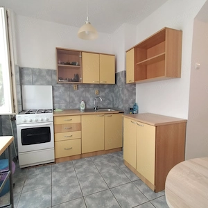 Vand apartament 2 camere decomandat et 1 - imagine 2