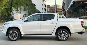 Mitsubishi L200, An Fabricație 2021, Km 74.000  - imagine 4