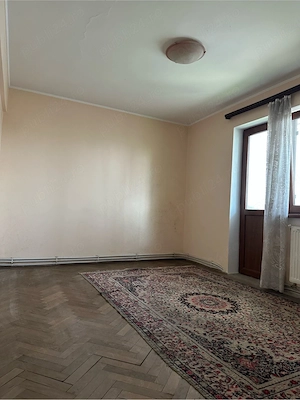 vand apartament 2 camere - imagine 4