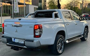 Mitsubishi L200, An Fabricație 2021, Km 74.000  - imagine 7