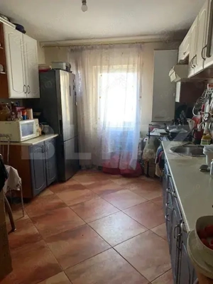 Confort în zonă liniștită: Apartament cu 3 camere, pe Camille Flammarion - imagine 2