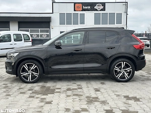 Volvo XC 40 D3 R-Design - imagine 2