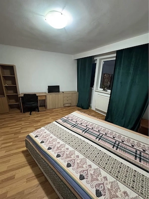 CIREȘICA-garsonieră decomandată,bloc de apartamente - imagine 7
