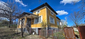 Casa traditionala + teren generos 2400 mp | 11 km de Bistrita 