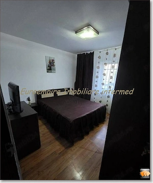 Apartament 2 camere decomandate zona Tomis 3 - imagine 3