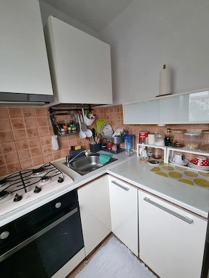 Proprietar, vand apartament cu o camera
