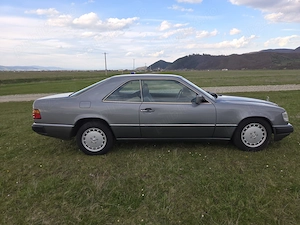 Mercedes Benz 230 CE W124 - imagine 4