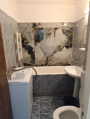 Inchiriez garsoniera str Harmanului 13, linga CEC