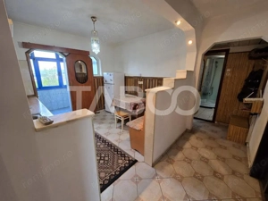 Apartament decomandat de vanzare 2 camere boxa pivnita Vasile Aaron - imagine 8