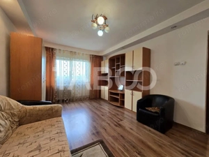 Apartament decomandat de vanzare 2 camere boxa pivnita Vasile Aaron - imagine 2