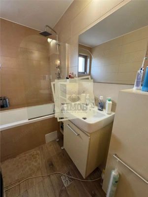 Apartament  decomandat cu 3 camere 2 bai de 105 mp utili - imagine 10