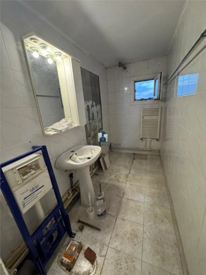 Apartament 3 Camere Decomandat Brancoveanu Hol H - imagine 3