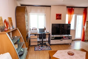 Apartament 3 camere spațios, cu vedere spectaculoasă   75 mp + boxă 18 mp   Băile Herculane - imagine 3