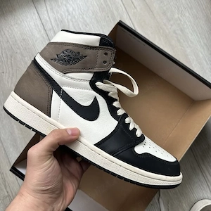 Pantofi Sport Air Jordan 1 High Mocha 41 VNDS 100% originali - imagine 4