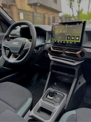 Dacia Duster Extreme 1.8 Hybrid 155CP Automată - 2.000KM - Fabricatie 2026 - Garantie Extinsă 2031. - imagine 6