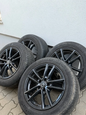 Vând Roți(jante+anvelope)