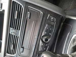 Audi A4   2011  diesel - imagine 8