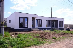 Duplex modern, perete dublu, 4 camere, 84 mp utili, proiect inedit - Sanandrei