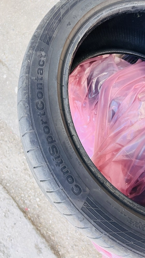 Vând anvelope vară 235/45/20 XL - imagine 2