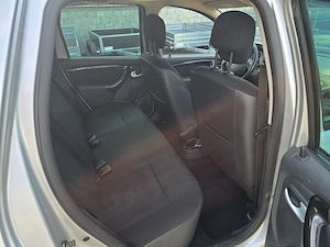 Dacia Duster 1.6 16V 4x2 EURO 5 - imagine 9