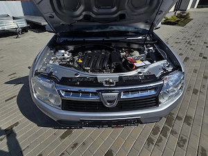 Dacia Duster 1.6 16V 4x2 EURO 5 - imagine 17