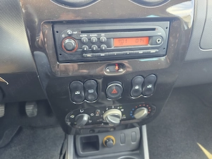 Dacia Duster 1.6 16V 4x2 EURO 5 - imagine 4