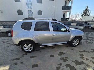 Dacia Duster 1.6 16V 4x2 EURO 5 - imagine 13