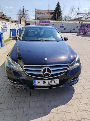 Mercedes Benz E Class e220d pachet Avantgarde  - imagine 9