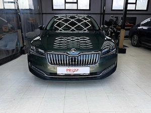 Skoda Superb 2.0 TDI 4X4 DSG Ambition - imagine 2