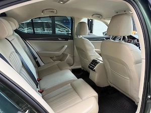 Skoda Superb 2.0 TDI 4X4 DSG Ambition - imagine 20
