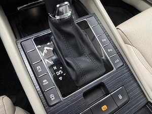 Skoda Superb 2.0 TDI 4X4 DSG Ambition - imagine 13